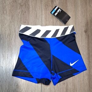 New Nike Pro Dri-Fit Shorts Womans Size Xsmall NWT